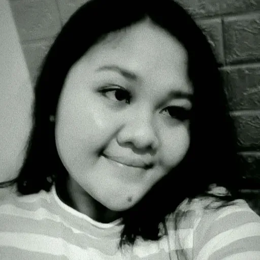 Profil CV Ni Made Dina Ismayani 