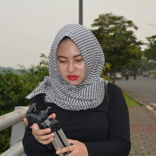 Profil CV Nilam Cahyaningsih - Crew