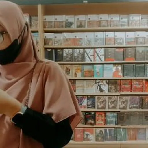Profil CV Noviana Puteri Ramadhani