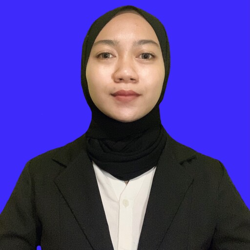 Profil CV Nur Cholifatul Fitriah