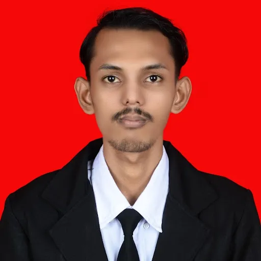 Profil CV Nur Muhazam