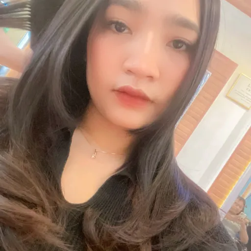 Profil CV Nyoman Sri oktaviani 