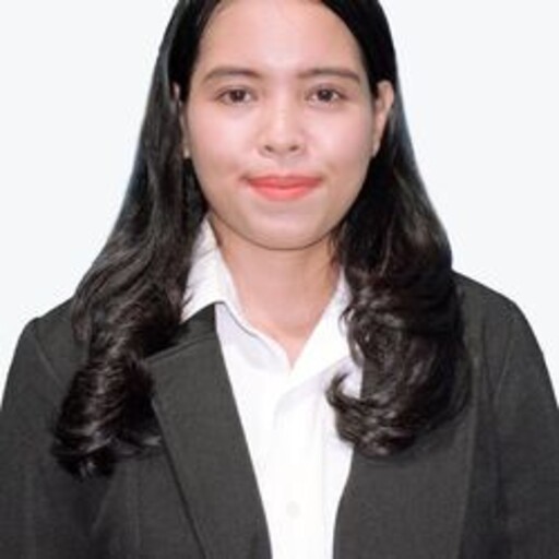 Profil CV Laura Oktavia