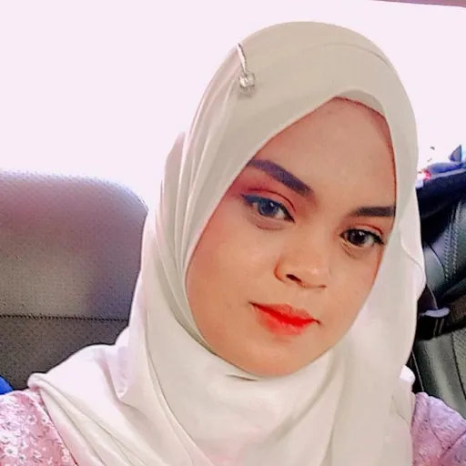 Profil CV Pinkan Dania