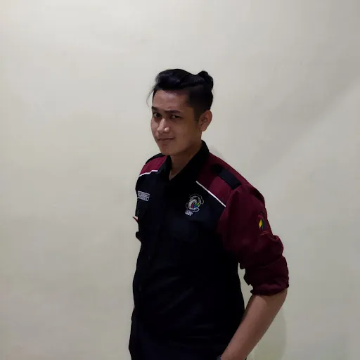Profil CV Rafi Widyadhana Yunan