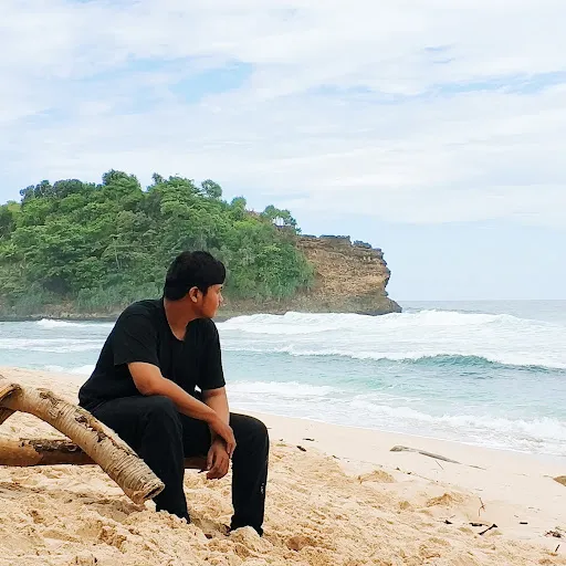Profil CV Rakhmadi Hari Kurniawan