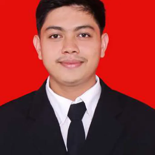 Profil CV Regi Gusprianda, S.H - SMP Negeri 14 Pekanbaru