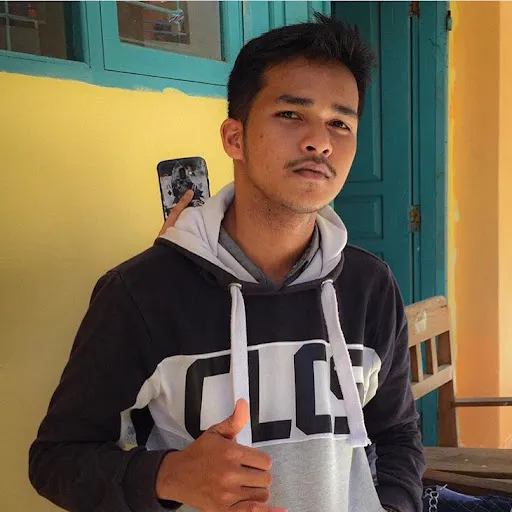 Profil CV rendi lalukupi