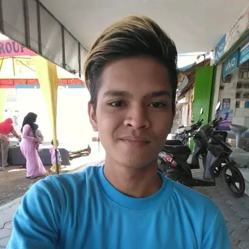 Profil CV Rendra Ari