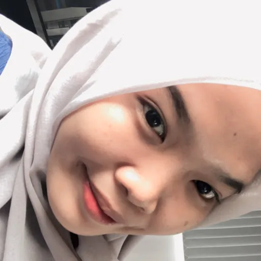 Profil CV Resti Fitriyah