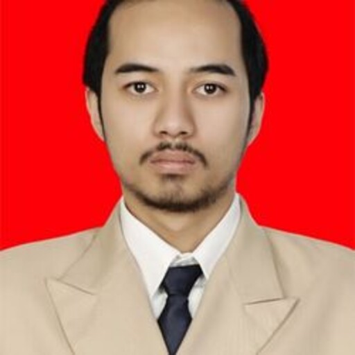 Profil CV Rifky Akbar Kurniawan - Management Trainee