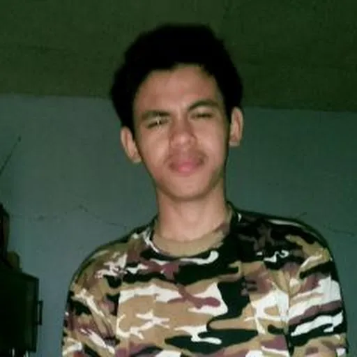 Profil CV Rio madputra