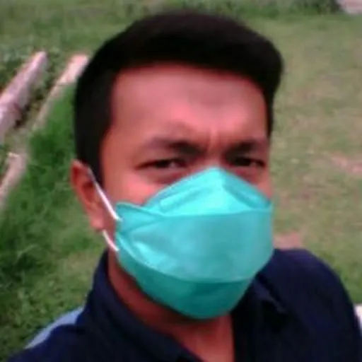 Profil CV rio novriyansyah