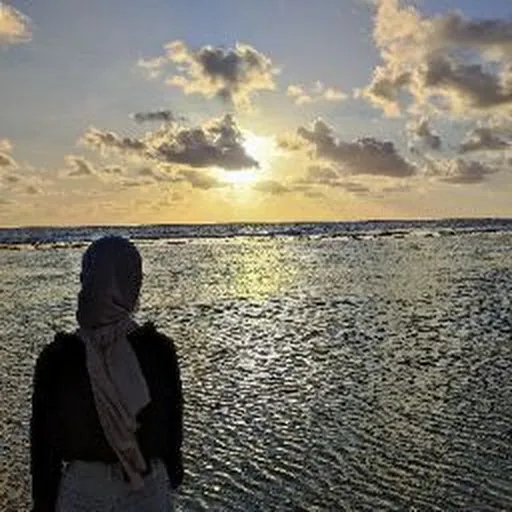 Profil CV Riska Amelia