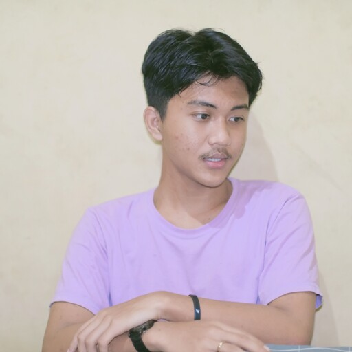 Profil CV Risqi Fahmi