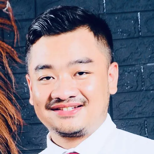 Profil CV Rizki Kurnia husain