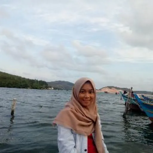 Profil CV Sisi Wulandari