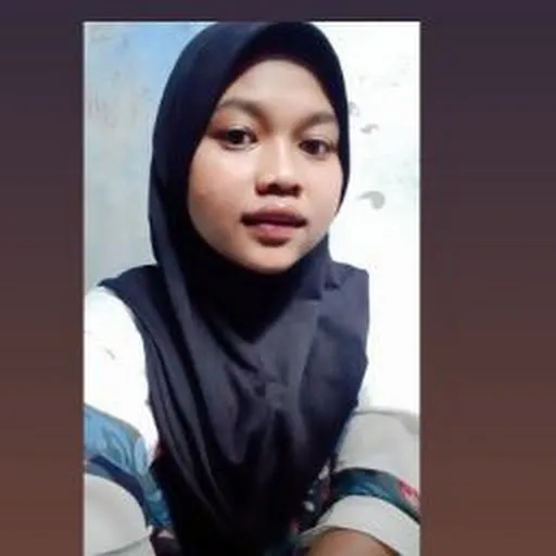Profil CV Sri Wulandari