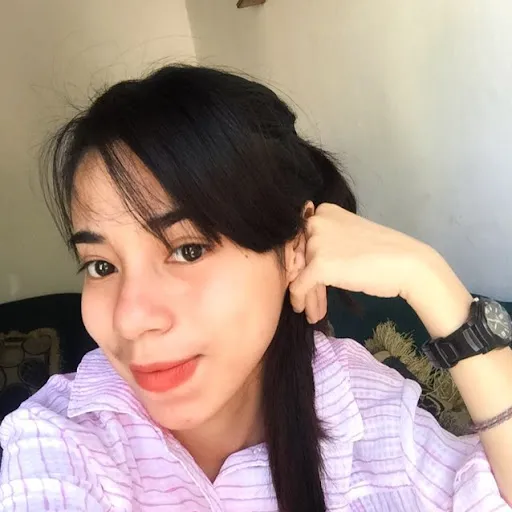 Profil CV Stefany Wangga Ndima