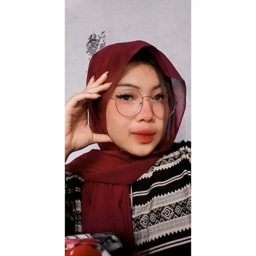 Profil CV Tika Fajar