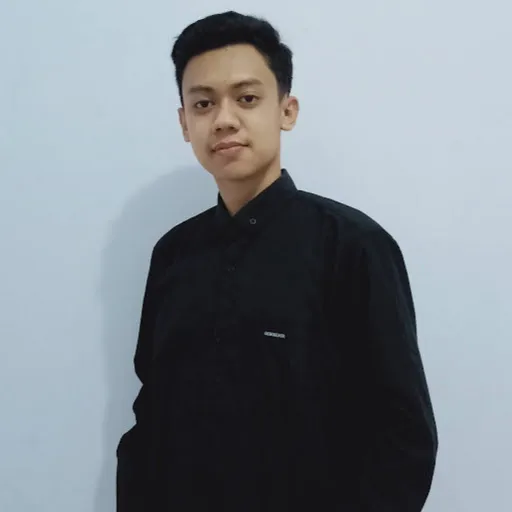 Profil CV trenandy febrillian