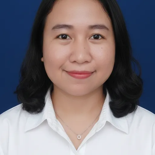 Profil CV Veronica Priscillia - Staf Tata Usaha dan Operator