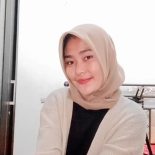 Profil CV Wina Afriliyana - Marketing Executive