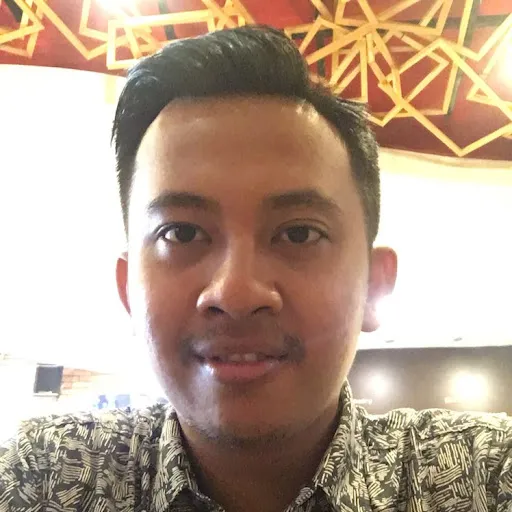 Profil CV Wisnu Pacul