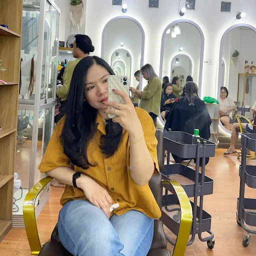 Profil CV Yenni Ana Sirait