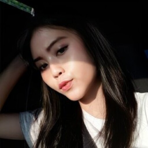 Profil CV Zellia Anggraeni Puspitasari - Kasir